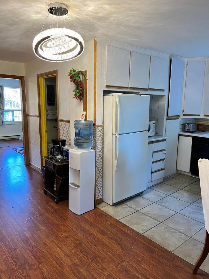 Apartment Avec Parking Prive ケベックシティ エクステリア 写真