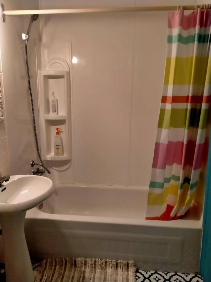 Apartment Avec Parking Prive ケベックシティ エクステリア 写真